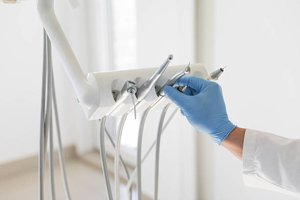 24/7 Emergency Dental Implants experts in Niles, IL